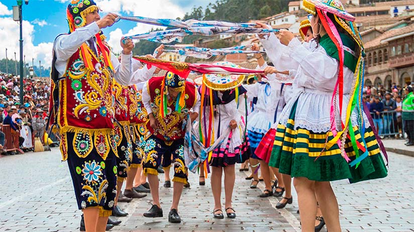 new year traditions in peru