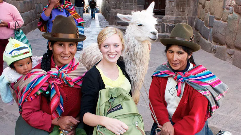 female solo travel in peru