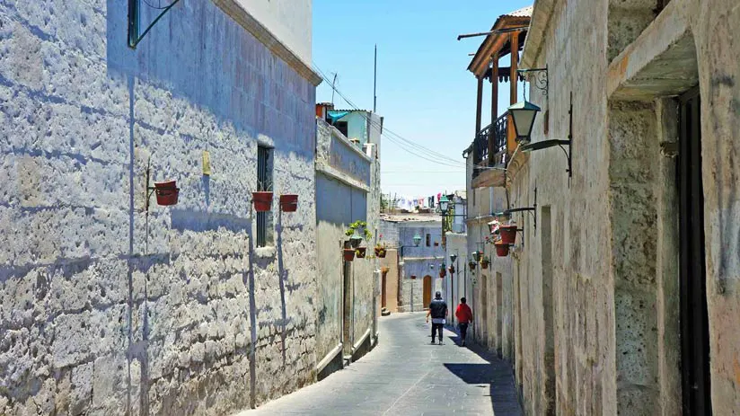 arequipa tourist attractions san lazaro neighborhood