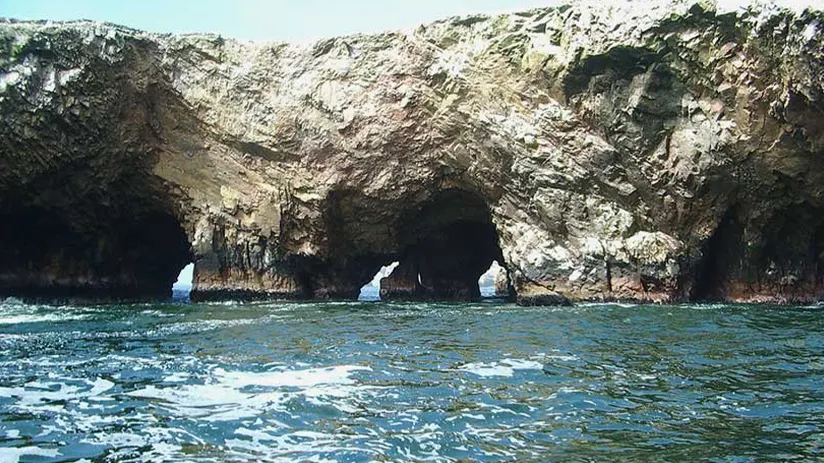 ballestas islands