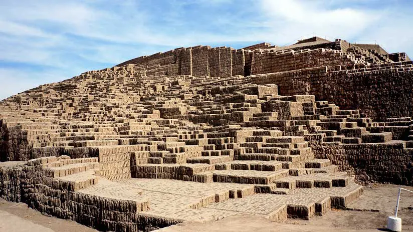 huaca pucllana