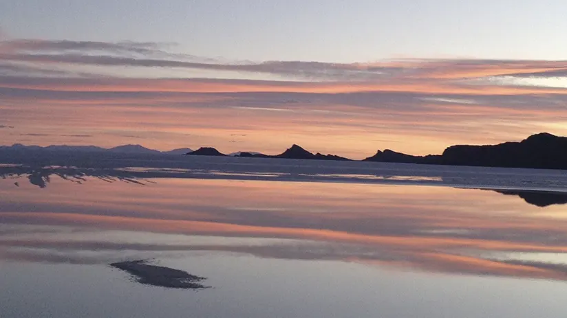 panoramic view of uyuni salt flats