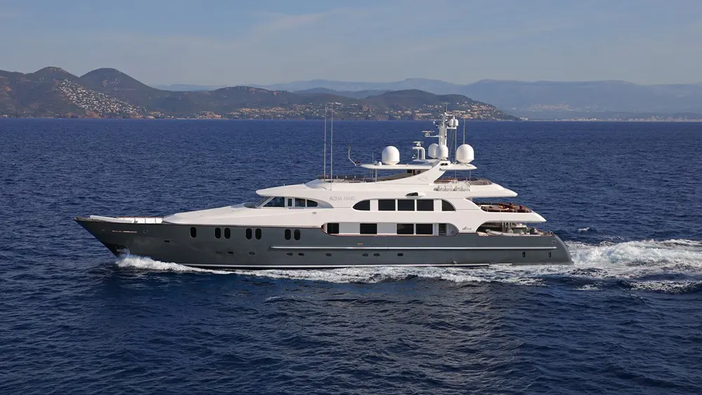 Aqua Mare Luxury Yacht