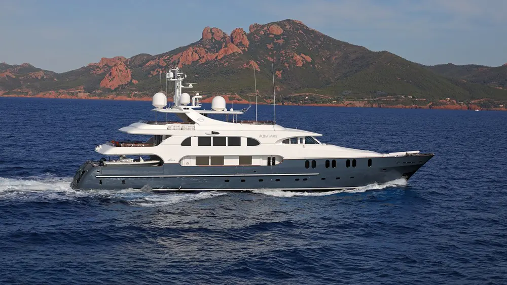 Aqua Mare Luxury Yacht